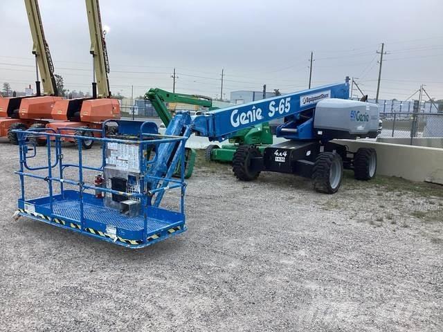 Genie S-65 Būvniecība- Citi