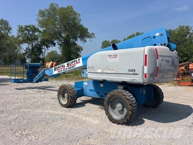 Genie S-65 Teleskopiskie pacēlāji