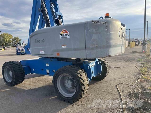 Genie S-80X Teleskopiskie pacēlāji