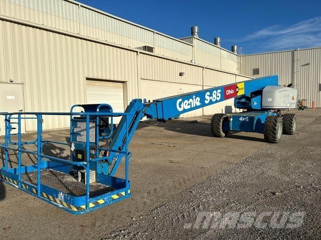 Genie S-85 Teleskopiskie pacēlāji