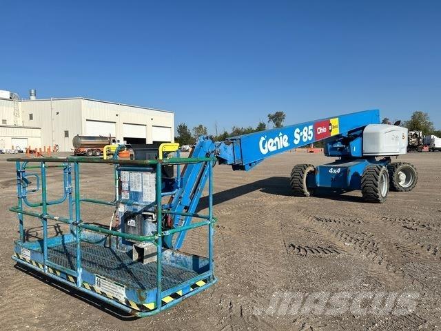 Genie S-85 Teleskopiskie pacēlāji