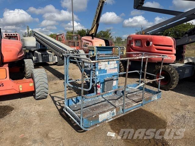 Genie S-85 XC Teleskopiskie pacēlāji