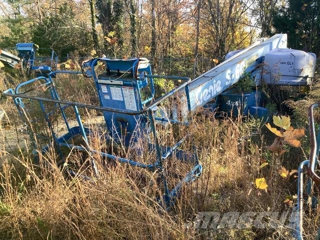 Genie S60 Teleskopiskie pacēlāji