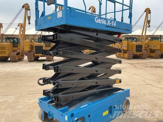 Genie X14 Šķerveida pacēlāji