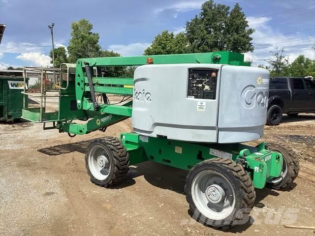 Genie Z-45/25 Strēles pacēlāji