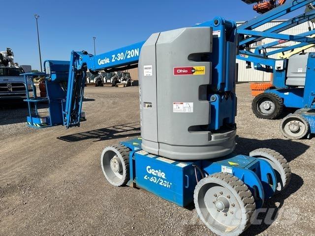 Genie Z30/20N Strēles pacēlāji
