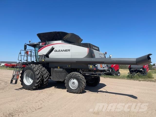 Gleaner S97 Ražas novākšanas kombaini