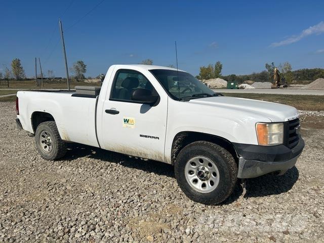 GMC 1500 Vieglais kravas automobilis/izkraušana no sāniem