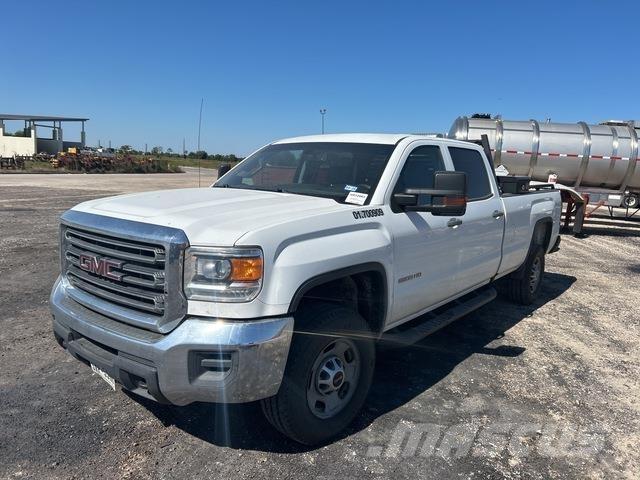 GMC 2500 Vieglais kravas automobilis/izkraušana no sāniem