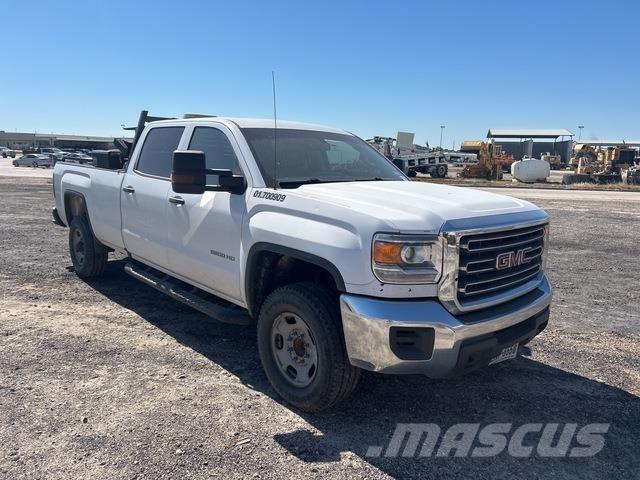 GMC 2500 Vieglais kravas automobilis/izkraušana no sāniem
