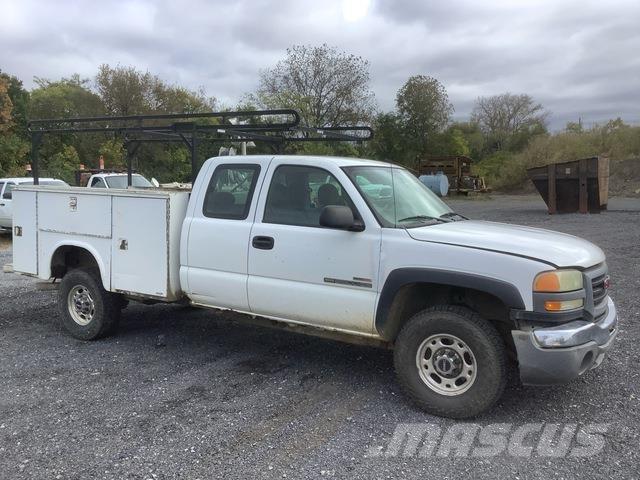 GMC 2500 Vieglais kravas automobilis/izkraušana no sāniem