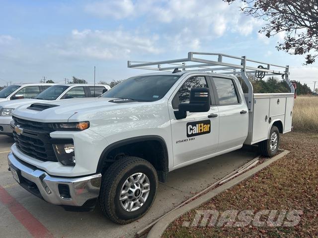 GMC 2500HD Vieglais kravas automobilis/izkraušana no sāniem