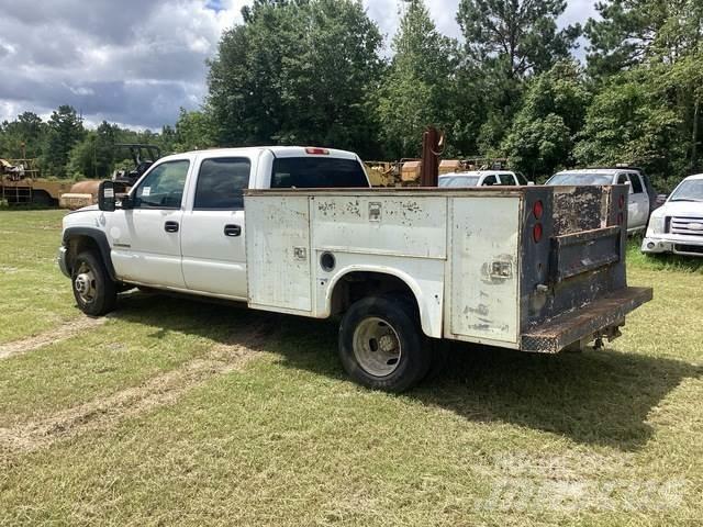 GMC 3500 Vieglais kravas automobilis/izkraušana no sāniem