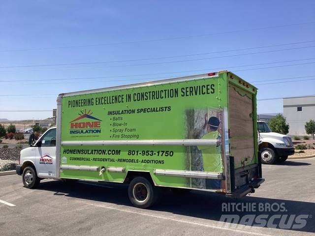 GMC C3500 Furgons