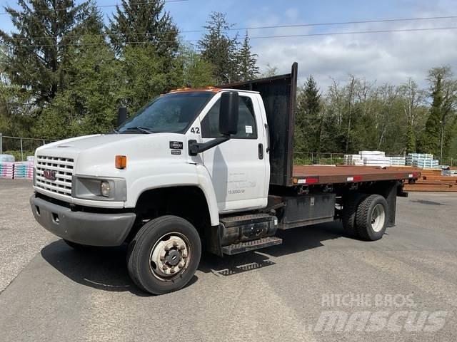 GMC C5500 Platformas/izkraušana no sāniem