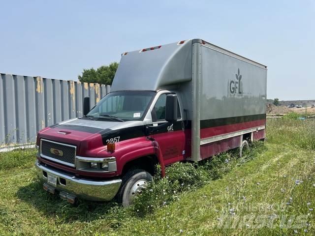 GMC C5500 Furgons