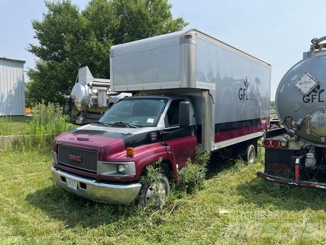 GMC C5500 Furgons