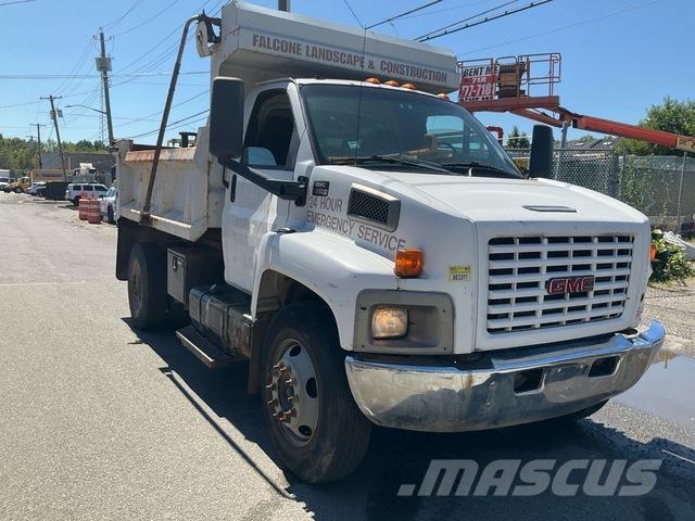 GMC C6500 Pašizgāzējs