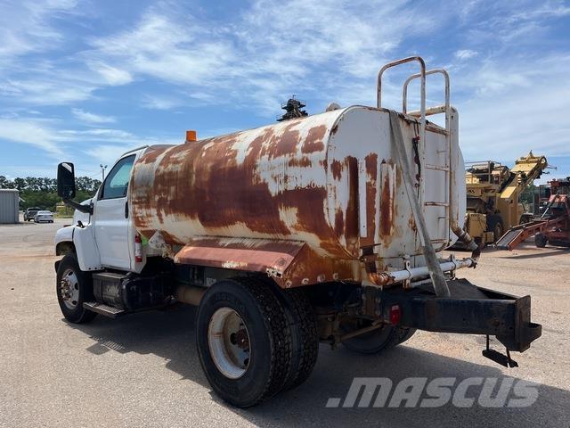 GMC C7500 Ūdens mašīnas