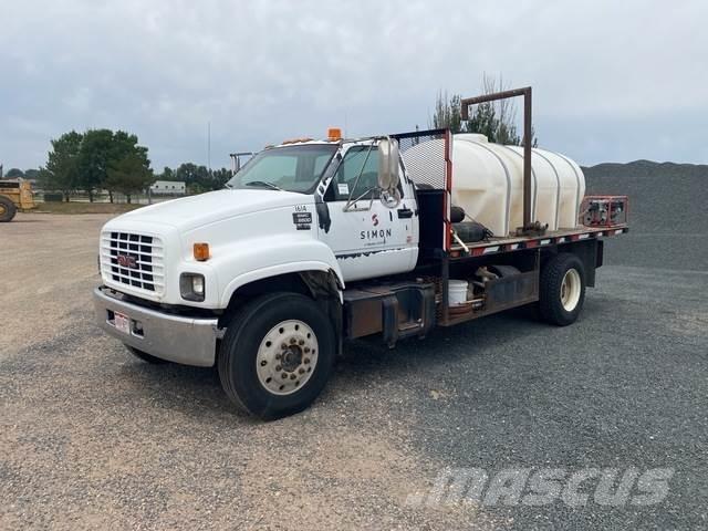 GMC C7500 Platformas/izkraušana no sāniem