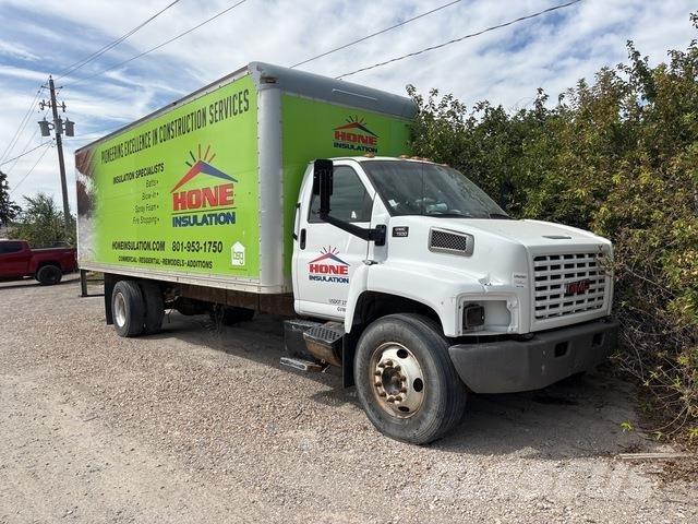 GMC C7500 Furgons