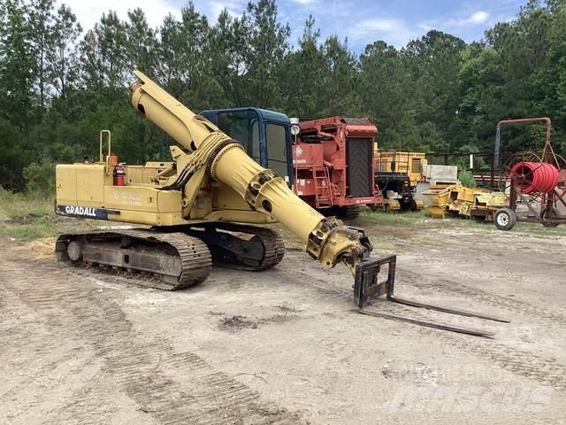 Gradall XL2200 Kāpurķēžu ekskavatori