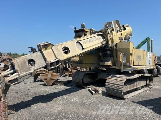 Gradall XL5210 Kāpurķēžu ekskavatori