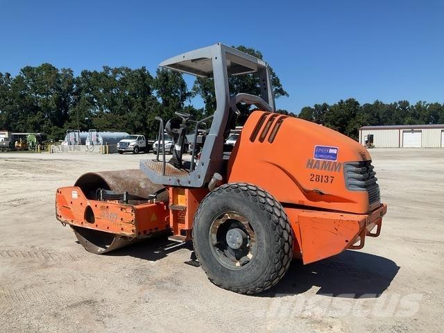 Hamm 3307 Vienvalča grunts veltņi