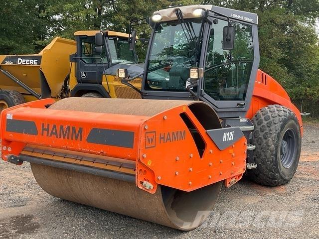 Hamm H12i Vienvalča grunts veltņi