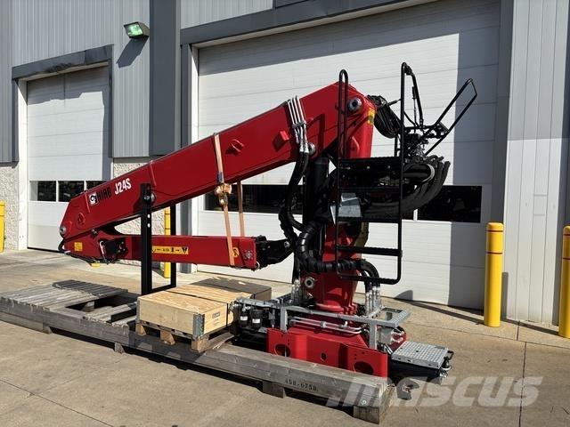 Hiab J24S 85 Celtņi nelīdzenām virsmām