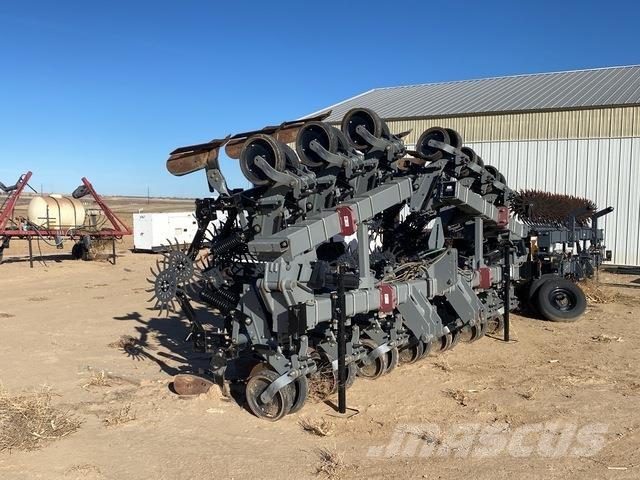 Hiniker 6000 Kultivatori