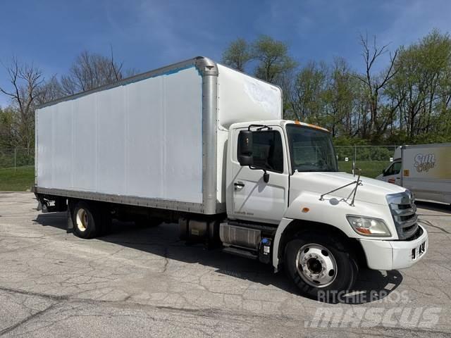 Hino 238 Furgons