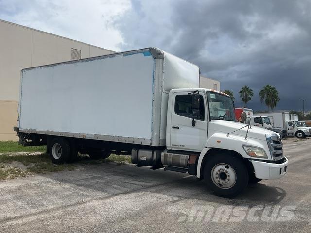 Hino 238 Furgons