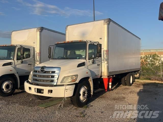 Hino 268 Preču pārvadāšanas furgoni