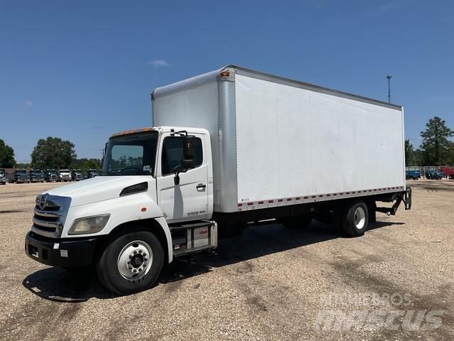 Hino 268 Furgons