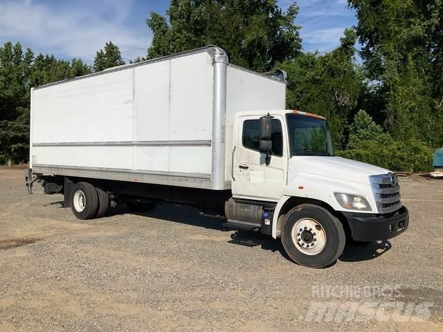 Hino 268 Furgons