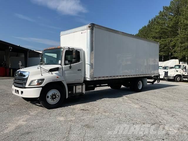 Hino 268 Furgons