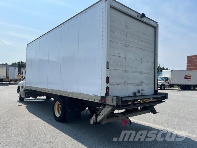 Hino 268 Furgons