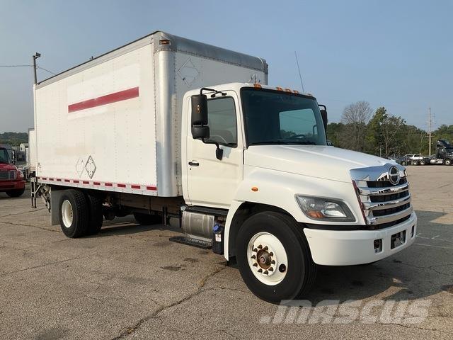 Hino 268 Furgons