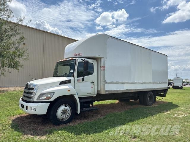 Hino 268 Furgons