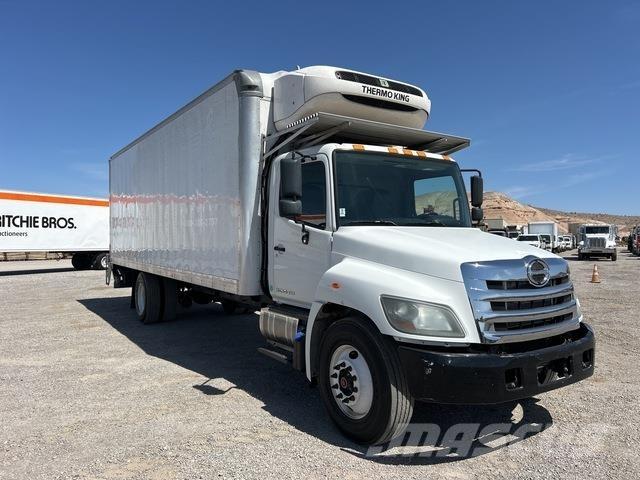 Hino 268 Kravas automašīnas - refrižeratori