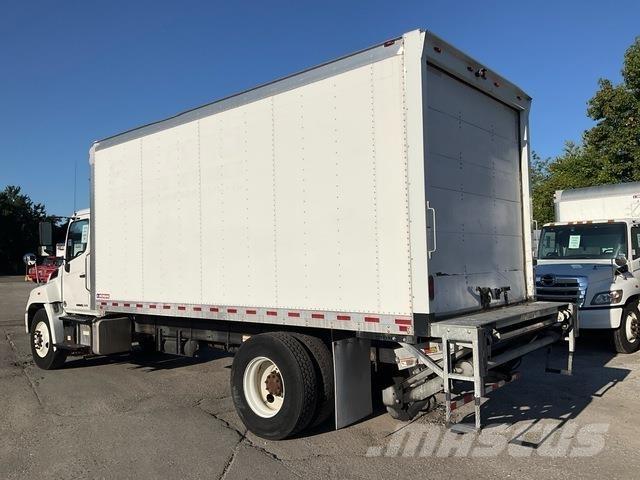 Hino 338 Furgons
