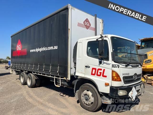 Hino FM1J Tents