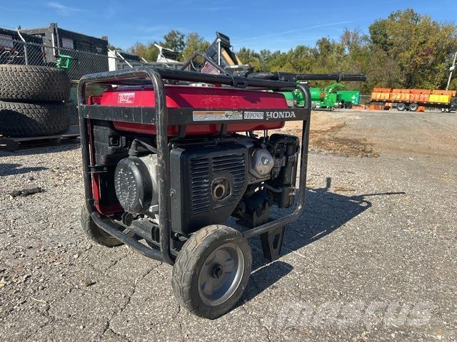 Honda EB 5000X Dīzeļģeneratori