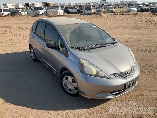 Honda Fit Automašīnas