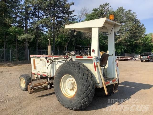 Huber M850C Būvniecība- Citi