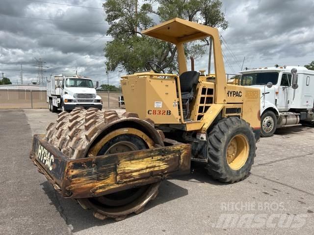 Hypac C832B Vienvalča grunts veltņi