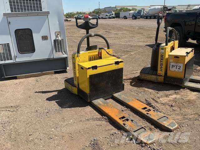 Hyster B60ZAC Rati palešu pārvadāšanai