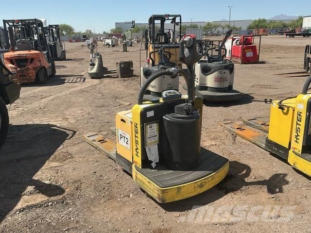 Hyster B60ZAC Rati palešu pārvadāšanai
