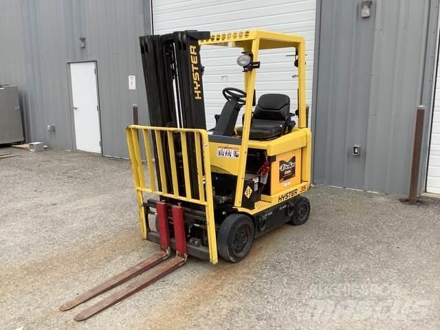 Hyster E35Z Elektriskie iekrāvēji